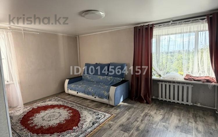 2-комнатная квартира · 43 м² · 3/5 этаж, бирюзова 1 — кафе ласточка за 10 млн ₸ в Караганде — фото 6