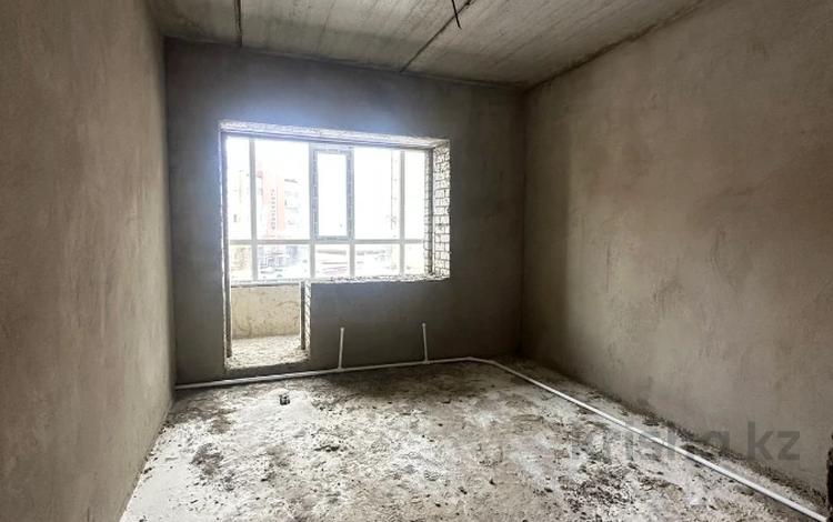 3-бөлмелі пәтер · 105 м² · 4/5 қабат, Алтын орда ш/а., бағасы: 19.6 млн ₸ в Актобе, мкр. Алтын орда — фото 2