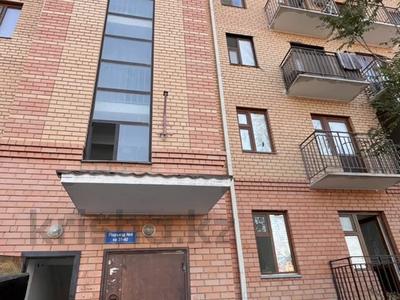 3-комнатная квартира · 66.9 м² · 1/5 этаж, Левый берег 4 квартал 4 за 17.8 млн ₸ в 