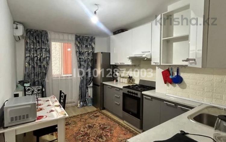 2-бөлмелі пәтер · 60 м² · 9/9 қабат, Райымбек Батыр 277 — Жусипбека Аймауытова 19, бағасы: 200 000 ₸ в  — фото 2
