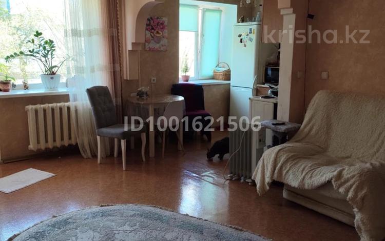 3-комнатная квартира · 53.2 м² · 2/4 этаж, Площадь Победы 19 за 19 млн ₸ в Павлодаре — фото 2