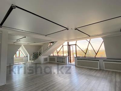Продажа квартир в Жамбылской обл.: 3-комнатная квартира · 191 м² · 6/6 этаж, Карахана 12 за 42.5 млн 〒 3-комнатная квартира · 191 м² · 6/6 этаж, Карахана 12 за 42.5 млн 〒 в Таразе