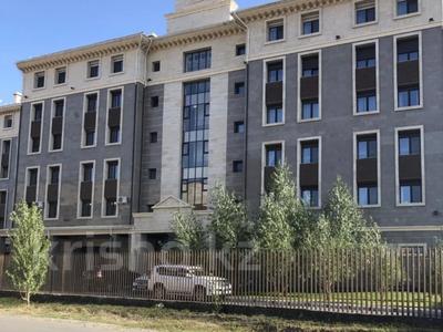 4-комнатная квартира · 120 м² · 2/5 этаж, Умай ана за 125 млн ₸ в Астане, Нура р-н