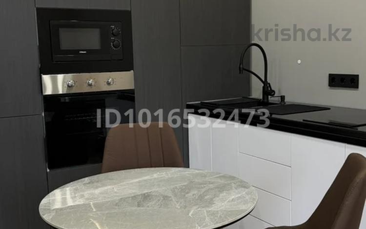 1-комнатная квартира · 35 м² · 10/10 этаж, Луначарского 49 за 300 000 ₸ в Павлодаре — фото 2