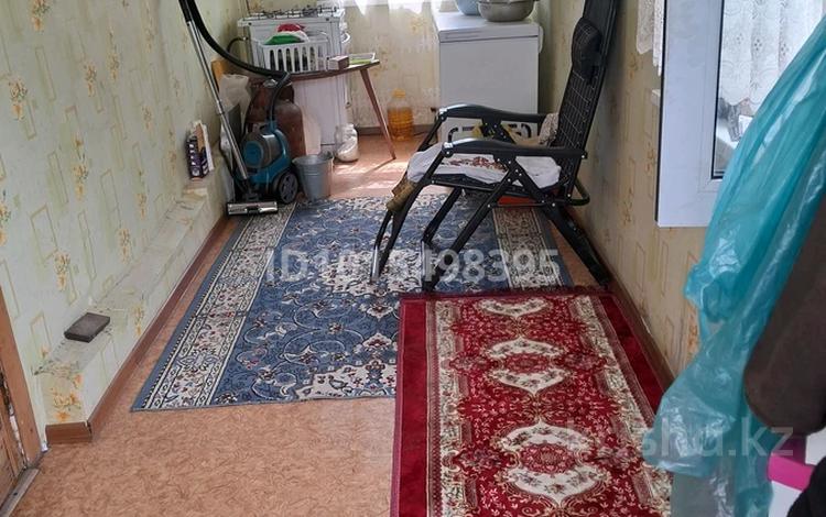 Жеке үй · 3 бөлме · 40 м² · 6 жүзд., Repina 5, бағасы: 5.8 млн ₸ в Усть-Каменогорске — фото 2