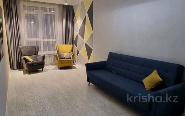 3-комнатная квартира · 90 м² · 3/20 этаж, Туркестан 14 за 500 000 ₸ в Астане, Есильский р-н — фото 2