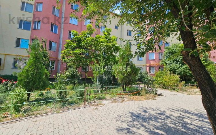 1-комнатная квартира · 45 м² · 3/5 этаж, мкр Байтерек — школа Жайлы,,Лицей 3 за 12 млн ₸ в Таразе — фото 2