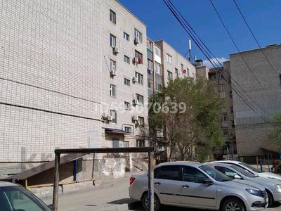 Продажа квартир в Актюбинской обл.: 2-комнатная квартира · 49 м² · 5/6 этаж, Старый город 28 — ЖД ВОКЗАЛГА ЖД КОЛЛЕДЖГЕ БАЗАРГА МЕДУЧЕЛЕШЕГЕ БАРИНЕ ЖАКЫН за 12.5 млн 〒 2-комнатная квартира · 49 м² · 5/6 этаж, Старый город 28 — ЖД ВОКЗАЛГА ЖД КОЛЛЕДЖГЕ БАЗАРГА МЕДУЧЕЛЕШЕГЕ БАРИНЕ ЖАКЫН за 12.5 млн 〒 в Актобе
