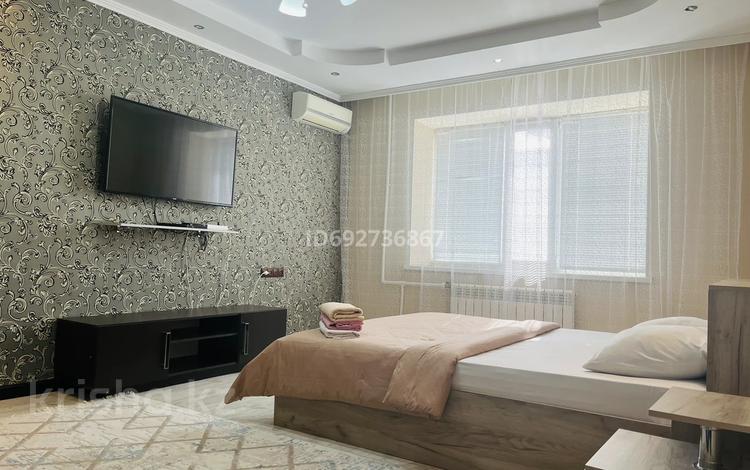 1-бөлмелі пәтер · 40 м² · 3/5 қабат, мкр. Алтын орда, Батыс 2, бағасы: 15 000 ₸ в Актобе — фото 2