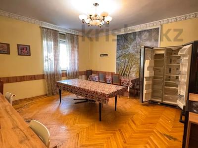 5-комнатная квартира · 129 м² · 3/3 этаж, Назарбаева 117 за 84 млн ₸ в Алматы, Алмалинский р-н