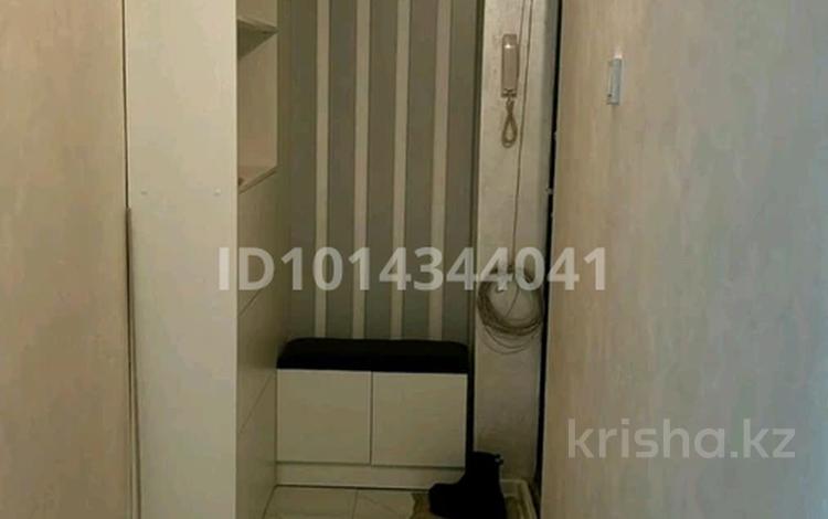 1-комнатная квартира · 33 м² · 3/4 этаж, мкр №3 11 за 200 000 ₸ в Алматы, Ауэзовский р-н — фото 2