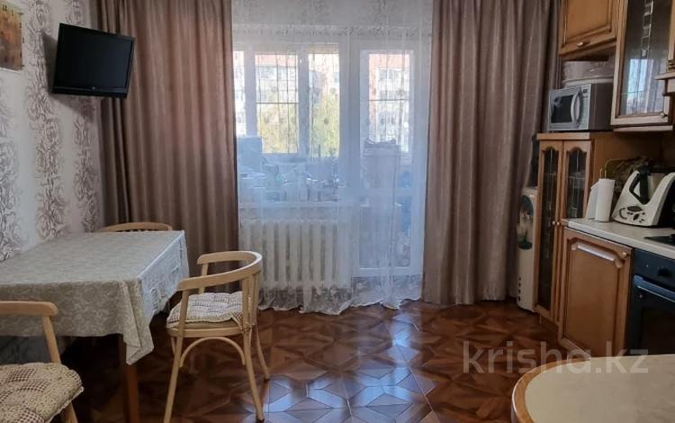 3-комнатная квартира · 95 м² · 3 этаж, Валиханова за 45.9 млн ₸ в Петропавловске — фото 2