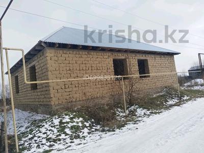 Отдельный дом · 5 комнат · 135 м² · 10 сот., 3-й переулок Абая 15 — Пригородное за 9 млн 〒 в Таразе