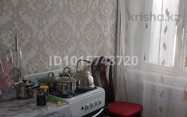 2-комнатная квартира · 50 м² · 3/5 этаж, 3мик 37 — Находится возле садик школа теле мастер за 180 000 ₸ в Жанатасе — фото 2