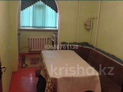 2-комнатная квартира · 40 м² · 1/4 этаж, Тонкуруш 11 за 90 000 ₸ в Таразе