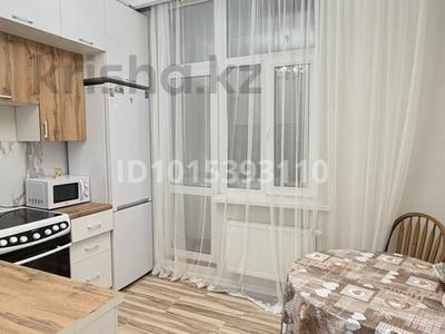 1-комнатная квартира · 40 м² · 8/12 этаж, Кумисбекова 2 за 14 000 ₸ в Астане, Сарыарка р-н