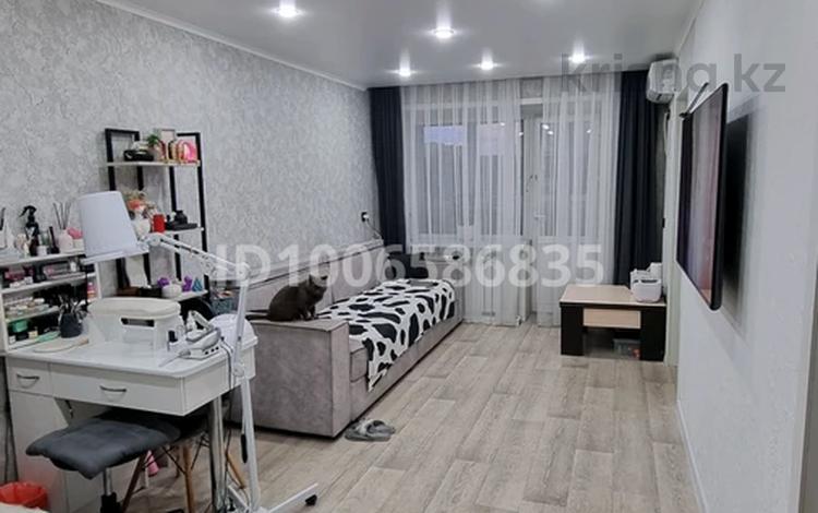 3-комнатная квартира · 61 м² · 5/5 этаж, Б.момышулы 9 за 29 млн ₸ в Семее — фото 2