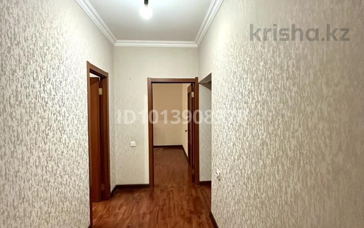 3-комнатная квартира · 77 м² · 1/9 этаж, Жарокова 269 — Байкадамова за 54 млн ₸ в Алматы, Бостандыкский р-н — фото 17