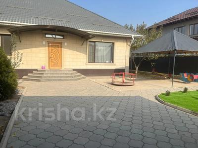 Отдельный дом · 5 комнат · 165 м² · 8 сот., Аманжолова 28а за 110 млн 〒 в Туздыбастау (Калинино)