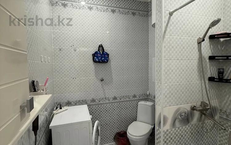 2-бөлмелі пәтер · 64 м² · 5/12 қабат, 16-ш/а. 50, бағасы: 20.9 млн ₸ в Актау, 16-й мкр  — фото 2