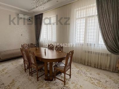 3-бөлмелі пәтер · 90 м² · 4/14 қабат, 16-й мкр 68, бағасы: 38 млн ₸ в Актау