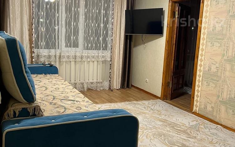 3-бөлмелі пәтер, 60 м² тәулік бойы, мкр Новый Город, Алиханова 26/1, бағасы: 20 000 〒 в Караганде, Казыбек би р-н — фото 2