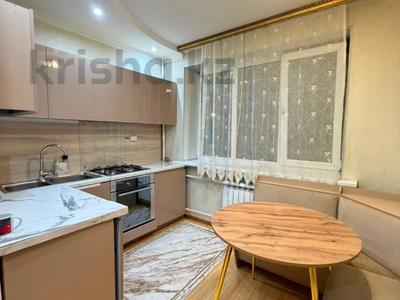 2-комнатная квартира · 51 м² · 1/5 этаж, мкр Жетысу-1 за 41.5 млн ₸ в Алматы, Ауэзовский р-н