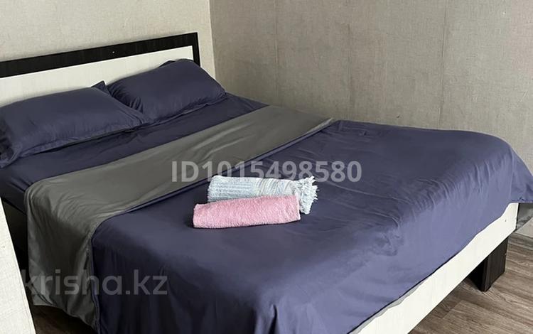 1-комнатная квартира · 40 м² · 5/5 этаж, Дулатова 143 — Шакарима , Центр,Казпочта,Парк Сити за 1 500 ₸ в Семее — фото 2
