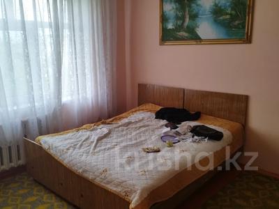 3-комнатная квартира · 75 м² · 5/5 этаж · помесячно, Кабанбай батыра 5 за 110 000 〒 в Шымкенте, Аль-Фарабийский р-н