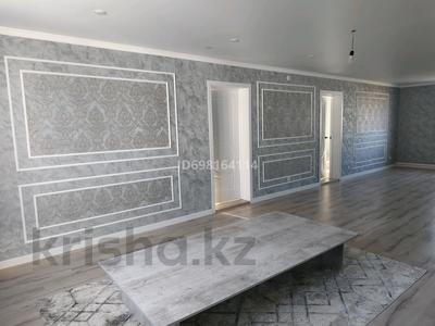 Продажа домов и дачи в Северо-Казахстанской обл.: Отдельный дом · 5 комнат · 150 м² · 10 сот., Уалиханова 2 — Рядом садик Мирас за 39.5 млн 〒 Отдельный дом · 5 комнат · 150 м² · 10 сот., Уалиханова 2 — Рядом садик Мирас за 39.5 млн 〒 в Бишкуле