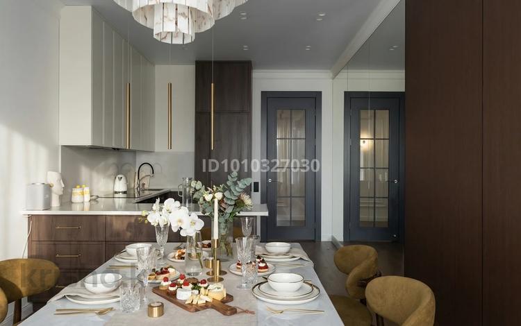 2-бөлмелі пәтер · 80 м² · 8/12 қабат, Райымбека 162/3, бағасы: 85 млн ₸ в Алматы, Алмалинский р-н — фото 8
