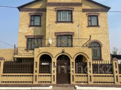 Отдельный дом • 9 комнат • 260.2 м² • 7 сот., Рубаева 18 за 70 млн 〒 в Павлодаре