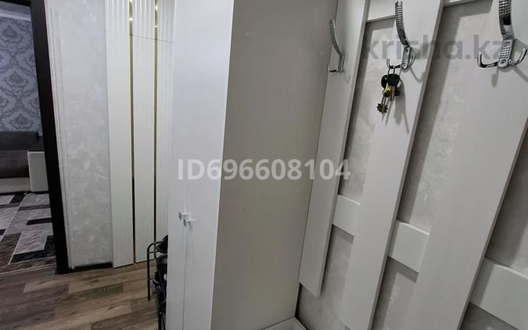 2-бөлмелі пәтер · 46 м² · 3/5 қабат, 2мкр 73, бағасы: 4.3 млн ₸ в Качаре — фото 2