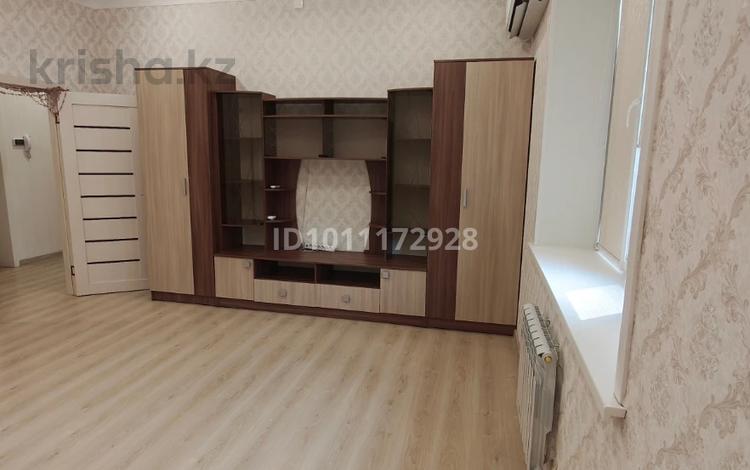 2-комнатная квартира · 65 м² · 2/5 этаж, мкр Юго-Восток, Муканова 51/8 за 33 млн ₸ в Караганде, Казыбек би р-н — фото 46