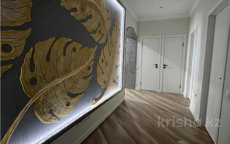 2-комнатная квартира · 65 м² · 4/6 этаж, Майкудук, мкр Голубые пруды — Торг Помощь в ипотеке, в залог, беззалог и потреб кредите за 35 млн ₸ в Караганде, Алихана Бокейханова р-н — фото 11