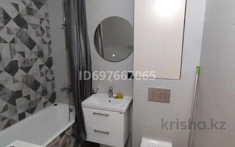 1-комнатная квартира · 45 м² · 5/9 этаж, Сейфуллина 3 за 270 000 ₸ в Астане, Сарыарка р-н — фото 2