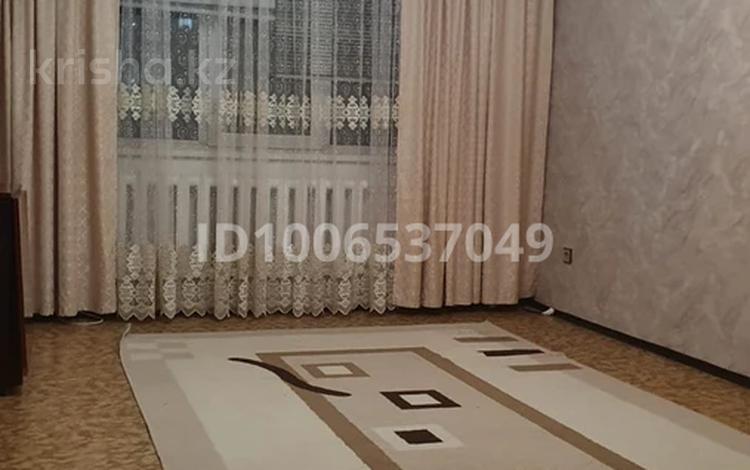3-комнатная квартира · 70 м² · 3/9 этаж, 5мкр 4 за 25.5 млн ₸ в Аксае — фото 2
