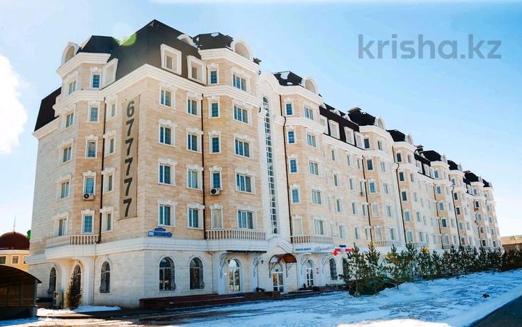 6-комнатная квартира, 245 м², 3/5 этаж, Коргалжинское 5 за 215 млн 〒 в Астане, Есильский р-н — фото 2