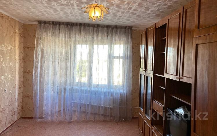 1-комнатная квартира, 40 м², 5/5 этаж помесячно, Жастар за 50 000 〒 в Талдыкоргане — фото 2