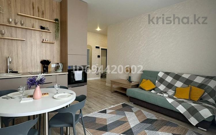 1-комнатная квартира · 45 м² · 8/10 этаж, мкр Юго-Восток, Шахтеров 7А — КарГУ за 18 000 ₸ в Караганде, Казыбек би р-н — фото 16