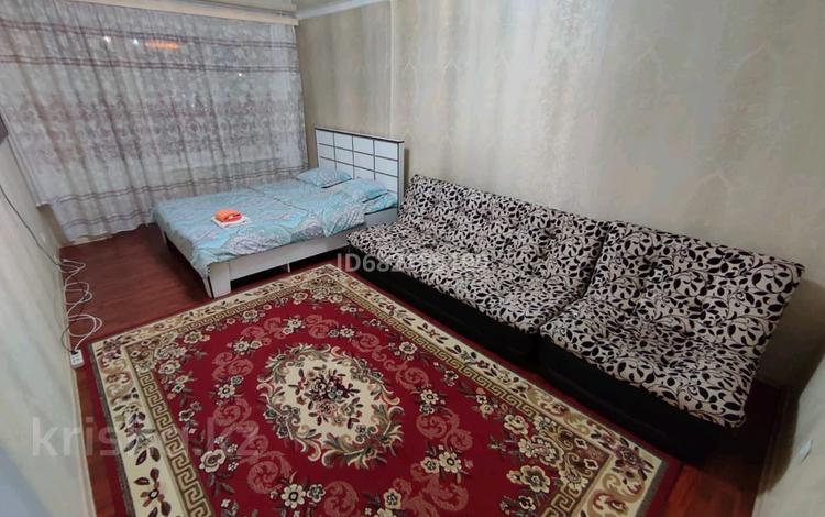 1-комнатная квартира, 36 м², 1/9 этаж посуточно, Назарбаева 157 за 10 000 〒 в Талдыкоргане — фото 6