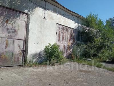 Продажа промбаз и заводов в Жетысу обл.: Промбаза · 250 соток, Жибек жолы 38 за 230 млн 〒 Промбаза · 250 соток, Жибек жолы 38 за 230 млн 〒 в