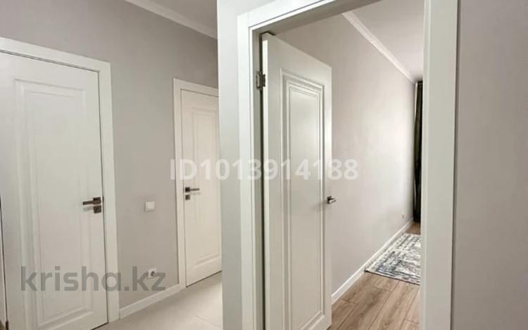 1-бөлмелі пәтер · 43 м² · 2/5 қабат, Алтын орда ш/а. 17Г, бағасы: 18.5 млн ₸ в Актобе, мкр. Алтын орда — фото 2