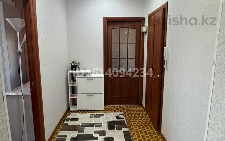 2-комнатная квартира · 56 м² · 3/9 этаж, 9мкр 40 за 11 млн ₸ в Степногорске — фото 2