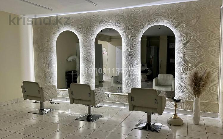 Свободное назначение, офисы, салоны красоты, образование, студии · 120 м² за 280 000 ₸ в Костанае — фото 2