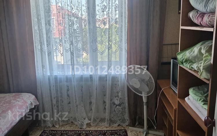 1-бөлмелі пәтер · 12 м² · 5/5 қабат, мкр Центральный, Азаттык 67А — Торговый центр "Агила", бағасы: 80 000 ₸ в Атырау — фото 2