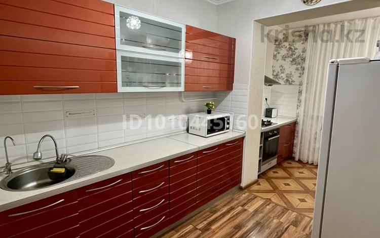 3-комнатная квартира · 70 м² · 4/5 этаж, 9-й мкр 15 за 20.9 млн ₸ в Актау — фото 4