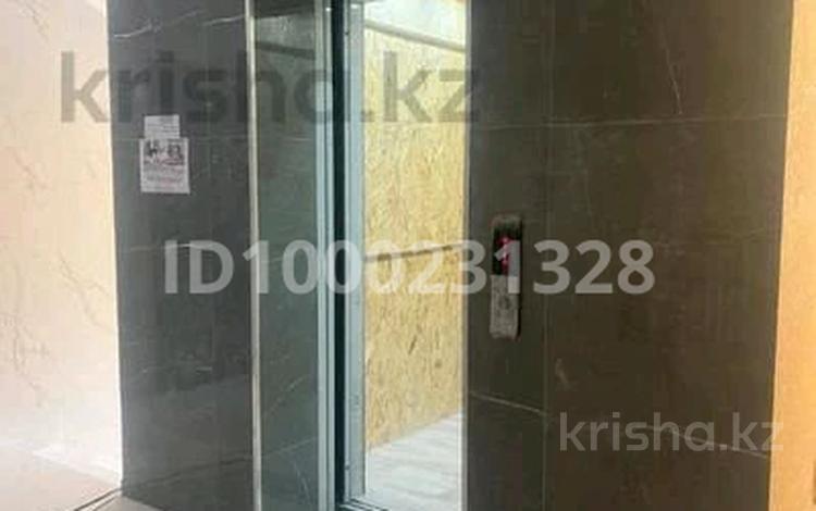 2-комнатная квартира · 70 м² · 7/9 этаж, мкр Нурсая, Елорда 6б за 25 млн 〒 в Атырау — фото 3