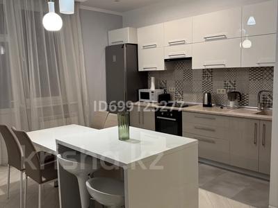 2-бөлмелі пәтер · 90 м² · 17/21 қабат, Аль-Фараби 21 — Каратаева, бағасы: 600 000 ₸ в Алматы, Бостандыкский р-н