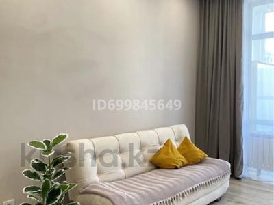 1-комнатная квартира · 45 м² · 9/12 этаж, Казыбек би 3/1 — Казыбек Би за 280 000 ₸ в Астане, Есильский р-н